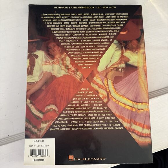 Ultimate Latin Songs, 80 Hot Hits, Hal Leonard Publication, Piano, Vocal, Guitar - Picture 3 of 6